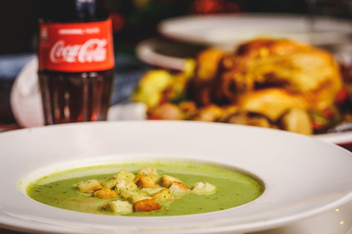 Gusta juha od graška iz filma Rudolf, jelen crvenog nosića