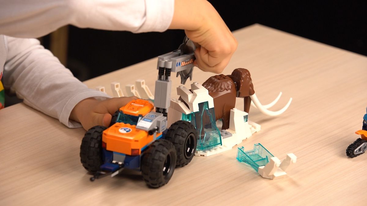 LEGO City arktička pokretna istraživačka postaja