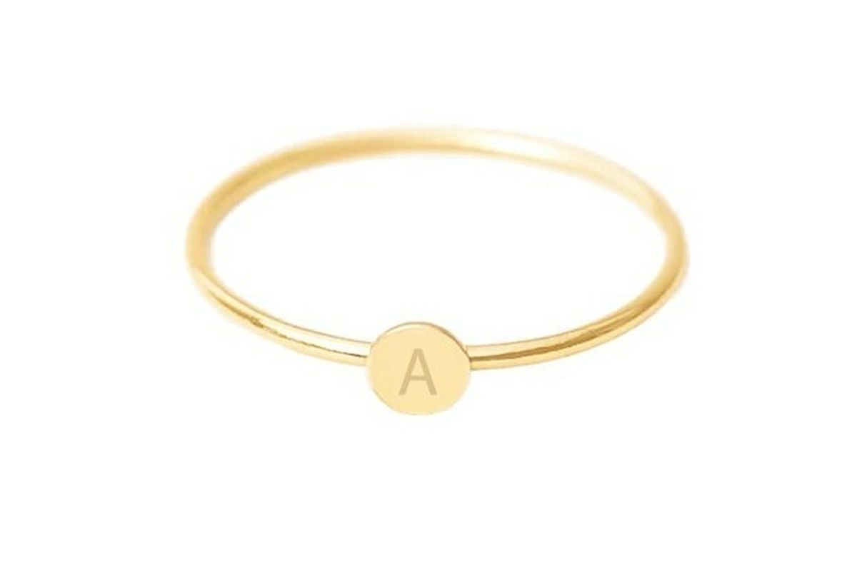 Iva Viljevac initial prsten, 49 eura