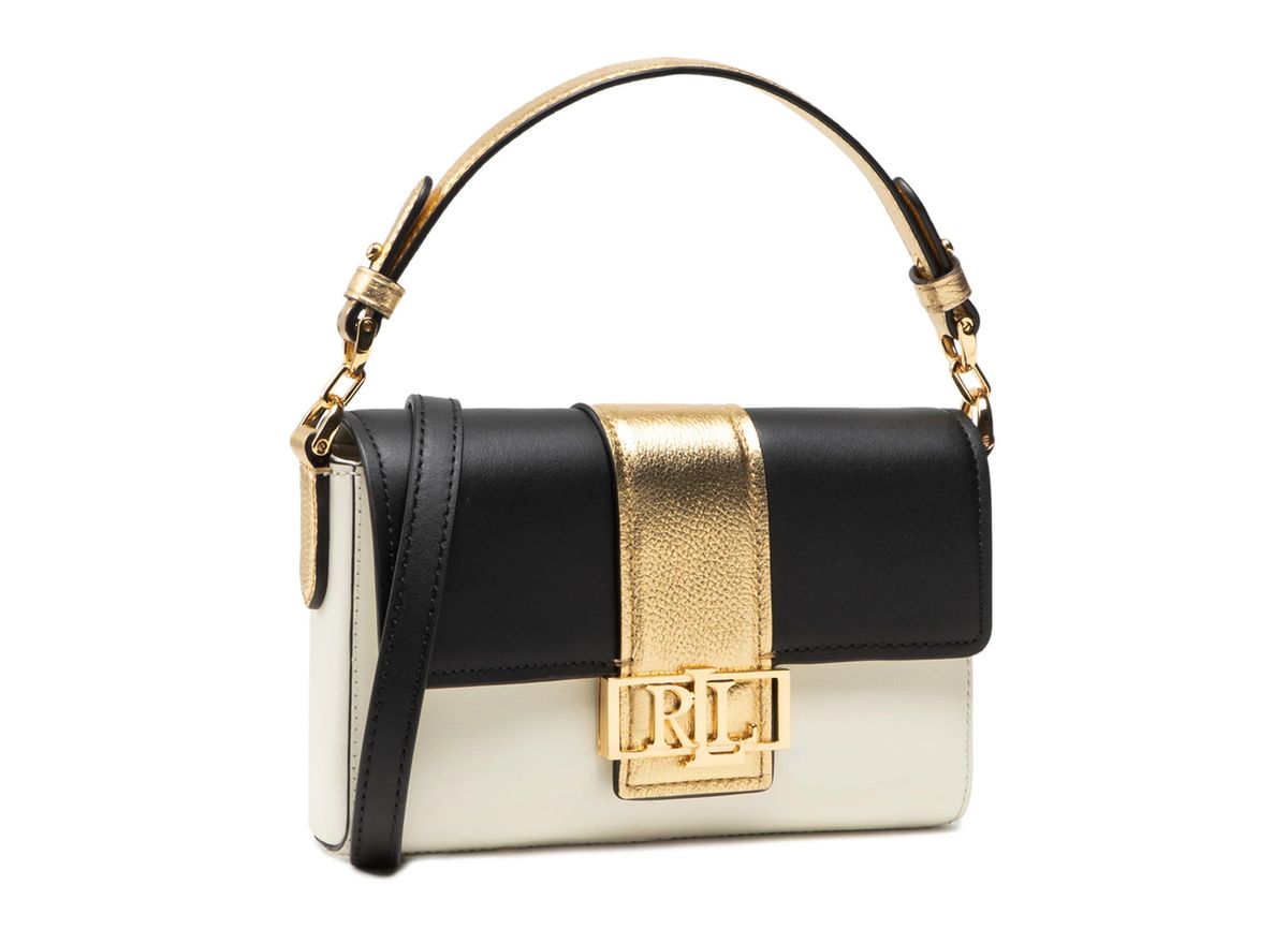 Zagrebačka street stylerica nosi torbu brenda Lauren Ralph Lauren