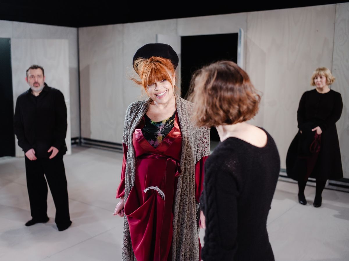 Praizvedba predstave Otac, Kći i Duh Sveti