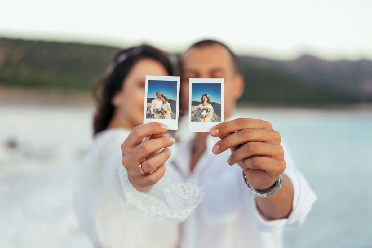 Polaroid fotografija sjajna je uspomena