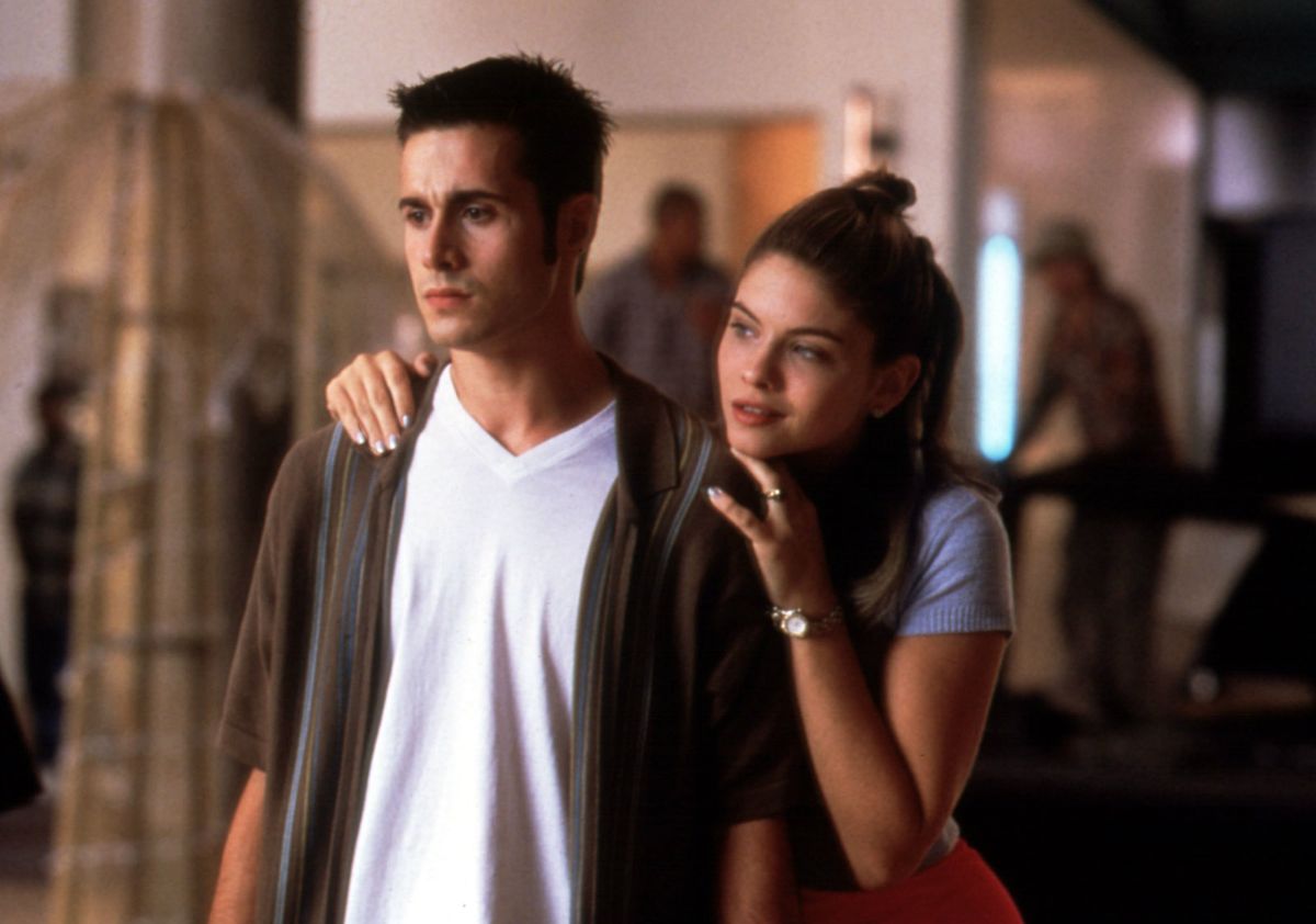 Freddie i Jodi Lyn O\'Keefe (Taylor Vaughan)