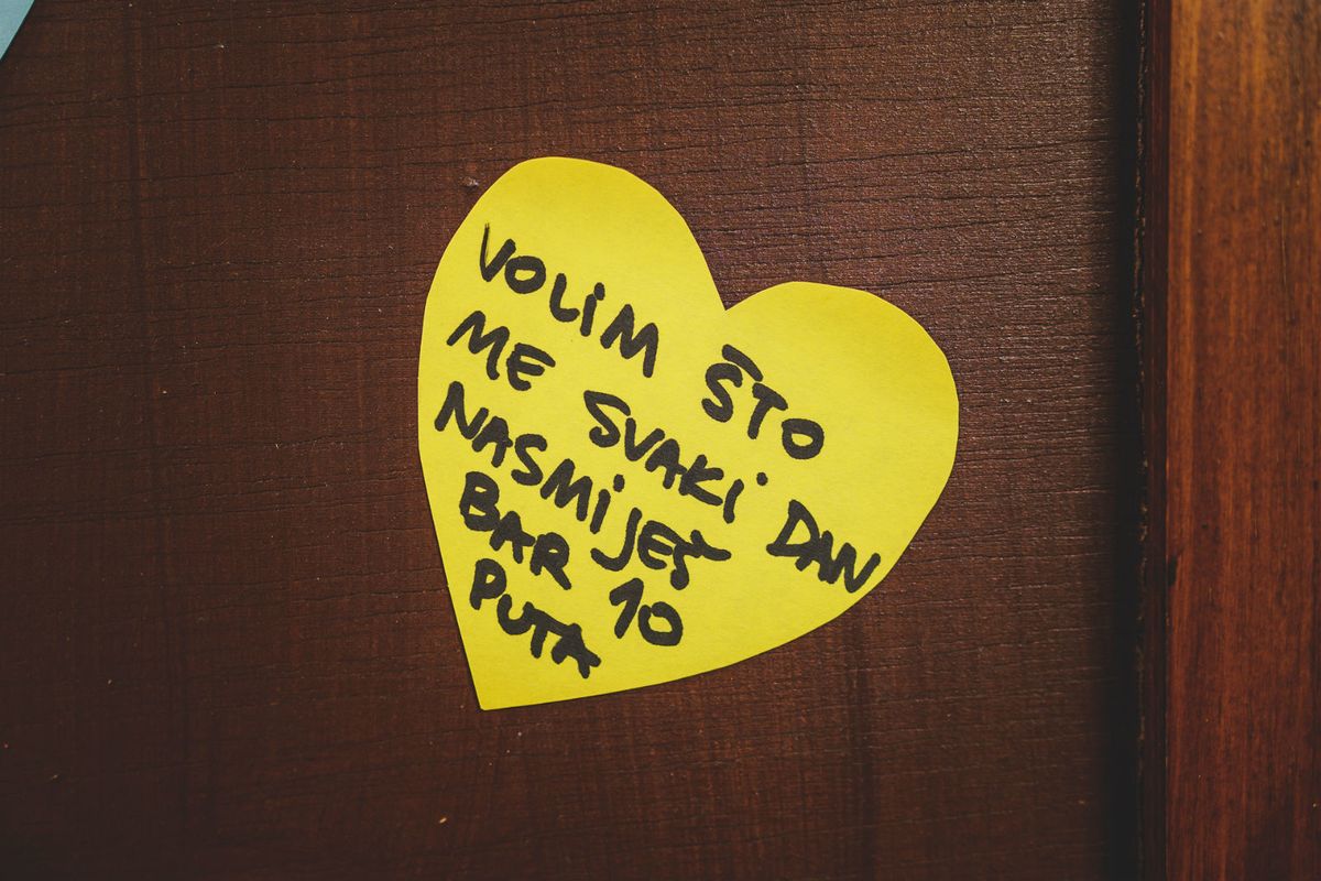 Srce s porukom na vratima dječje sobe - 5