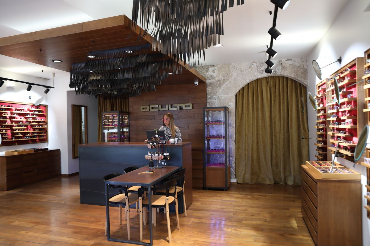 Oculto Split interijer