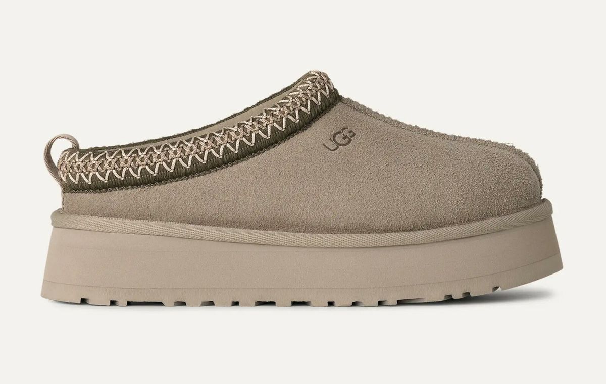 Jessica Alba nosi papuče brenda Ugg