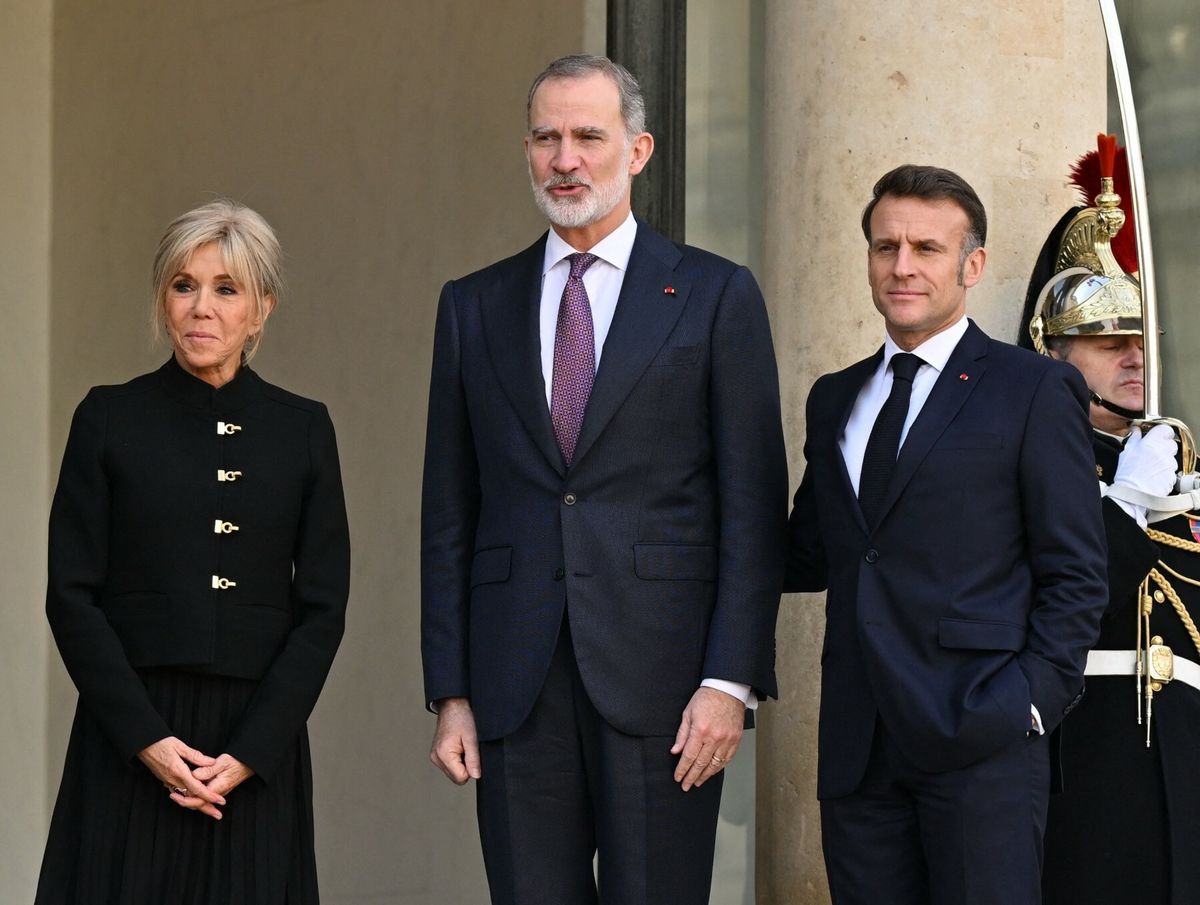 Francuski predsjednički par i španjolski kralj