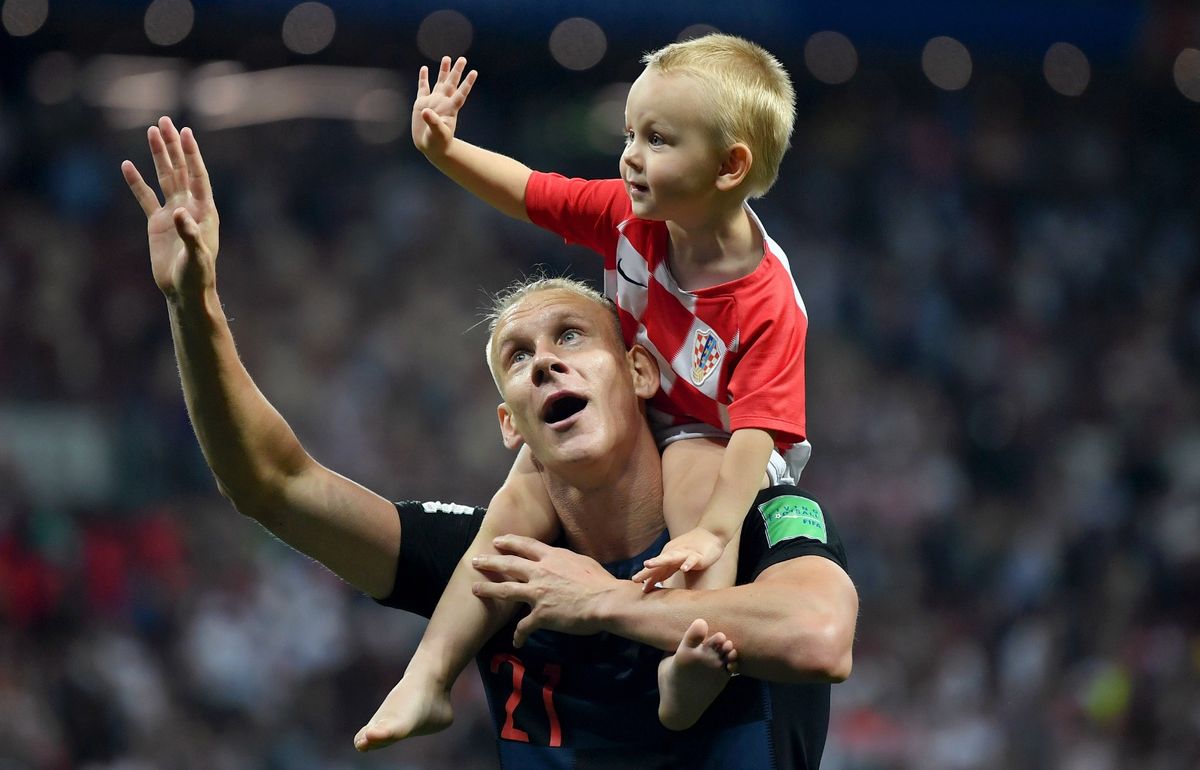 Domagoj i David Vida nakon utakmice s Engleskom