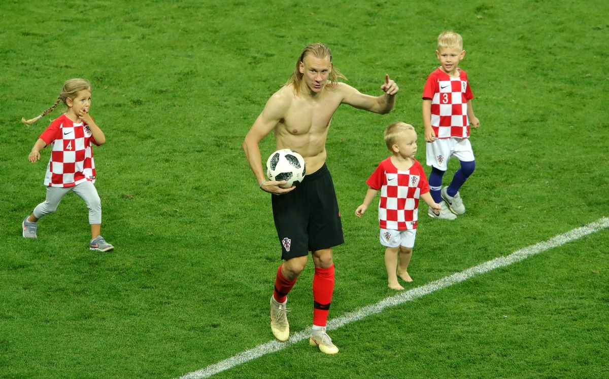 Hrvatski reprezentativci slavili su pobjedu u najslađem društvu