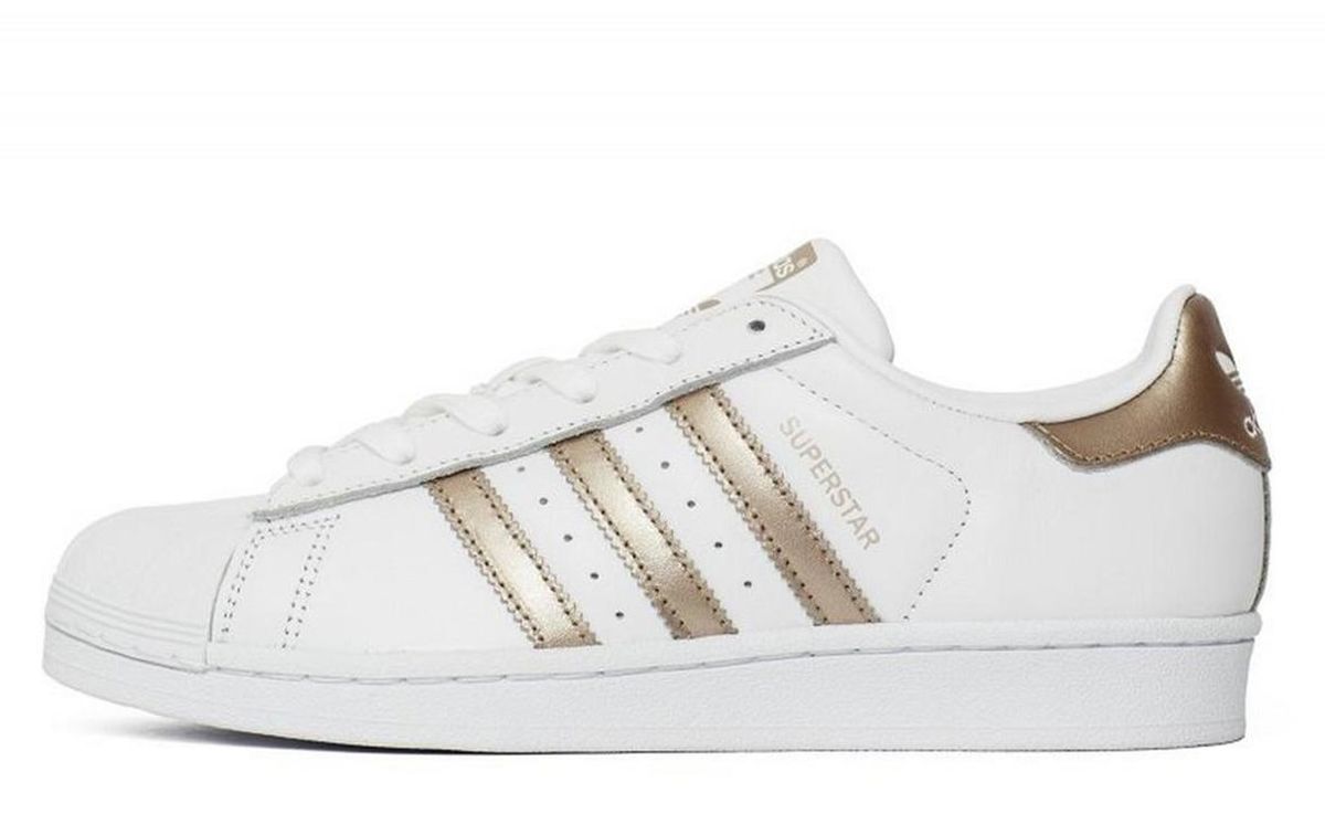 Adidas Superstar, prije 749 kn, sada 524,30 kn, BUZZ