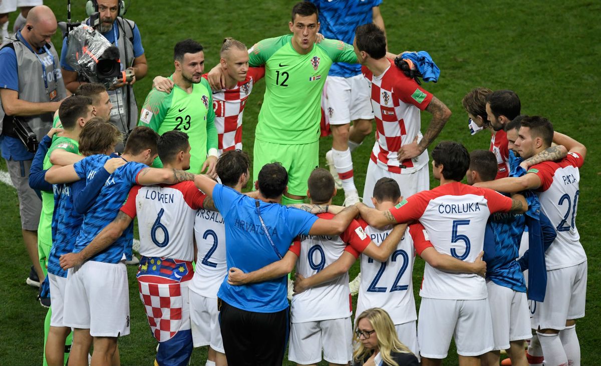 Hrvatski nogometaši nakon poraza u finalu