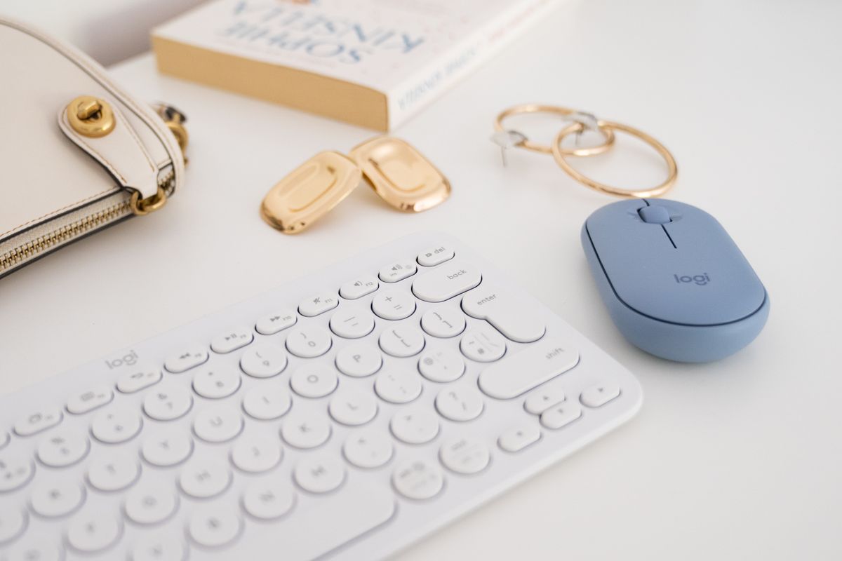 Logitech Pebble M350