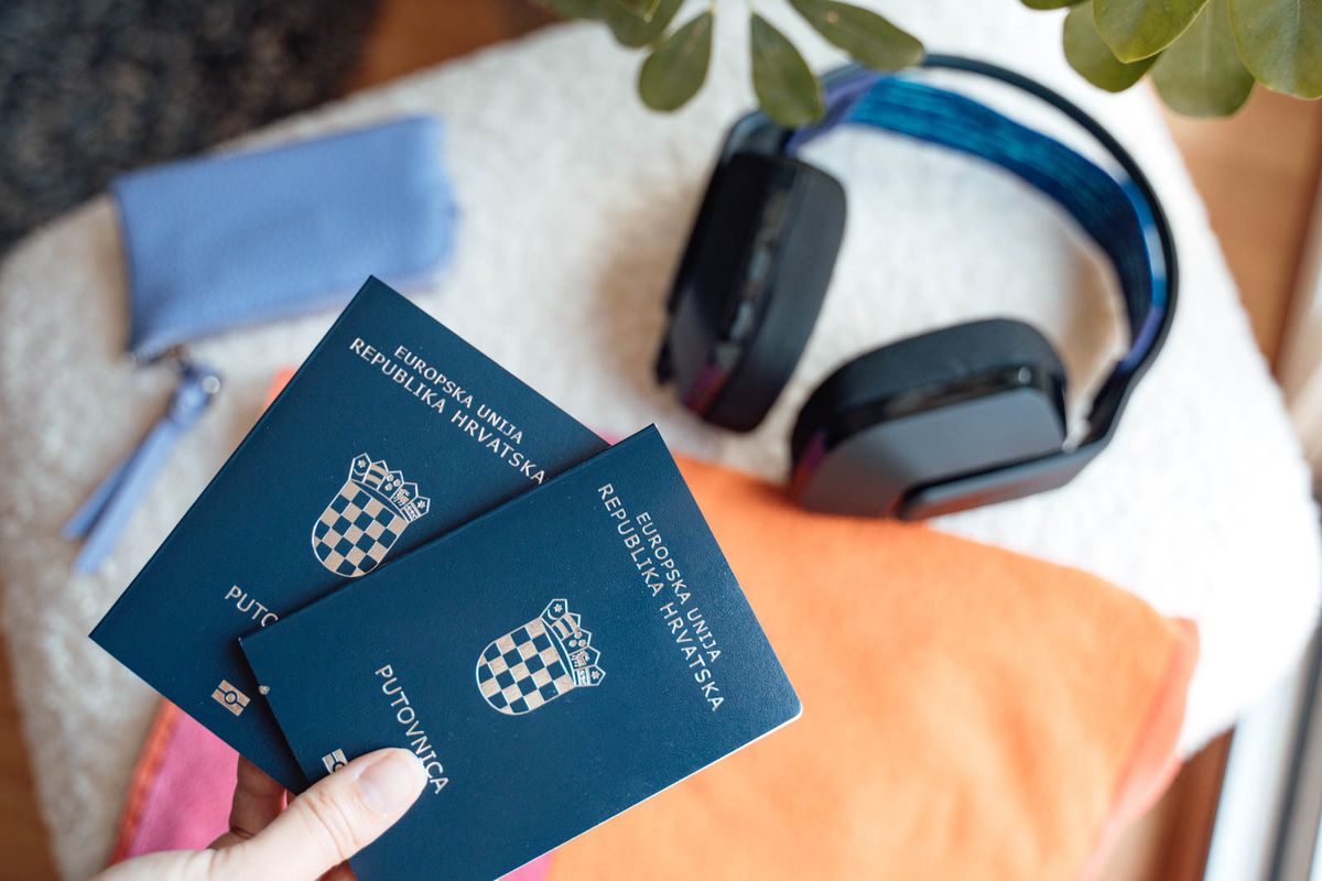 Prije kretanja na putovanje poželjno je provjeriti novčanik