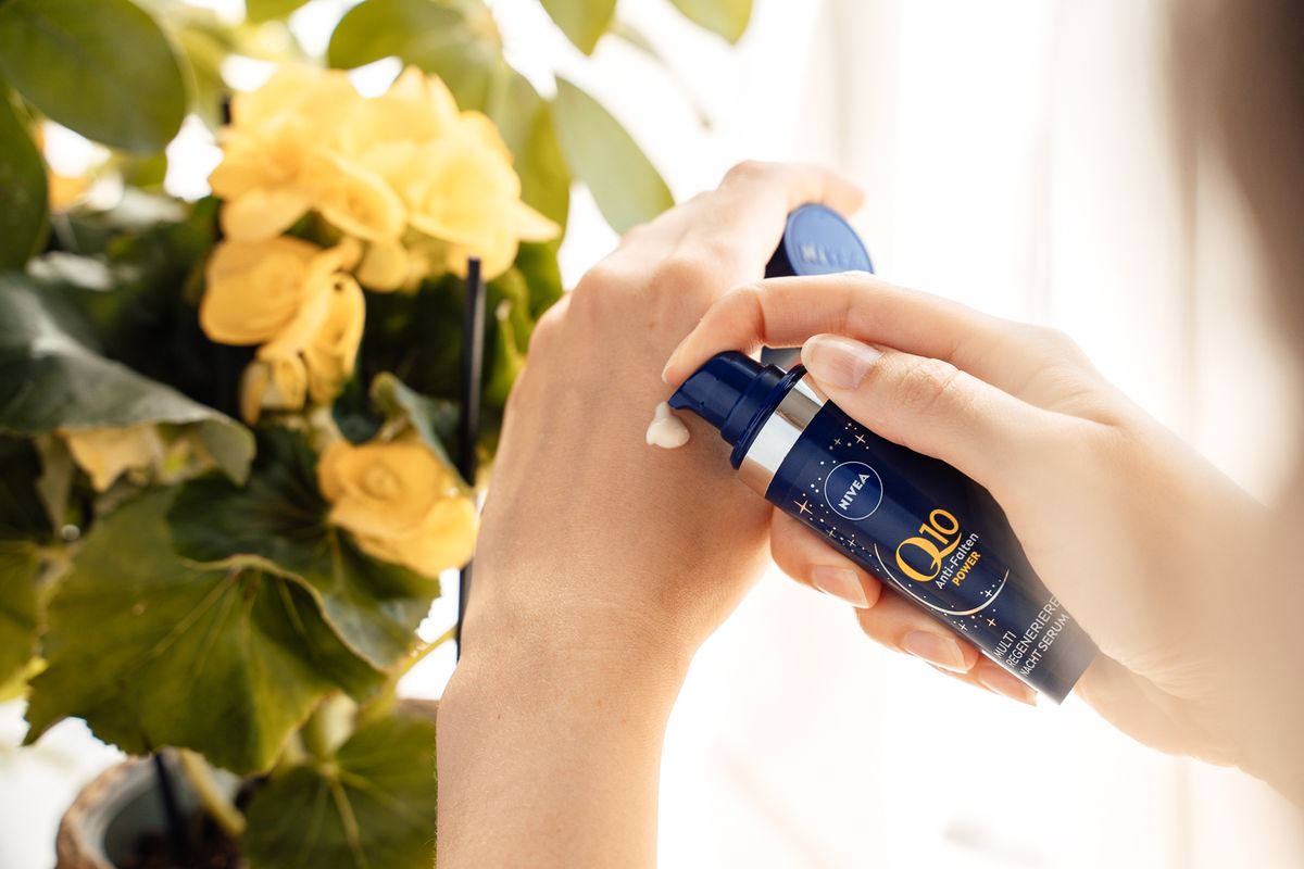 Nivea Q10 Power noćni serum protiv bora