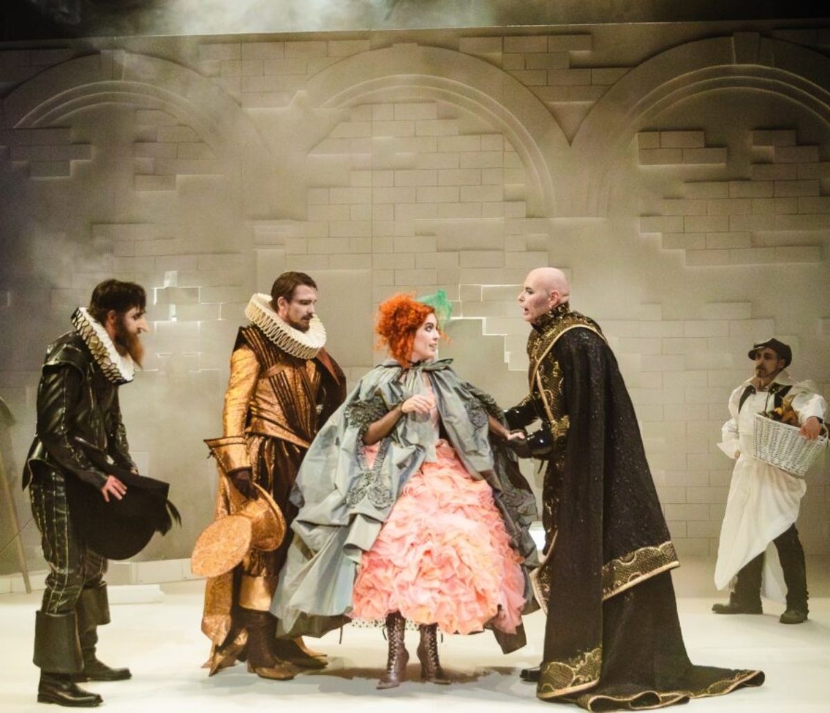 Predstava Cyrano dobitnik je nagrade za najbolju kostimografiju