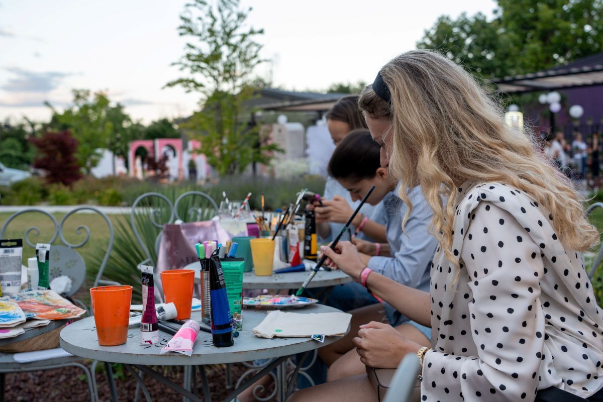 Radionica na kojoj su se izrađivale personalizirane make-up torbice