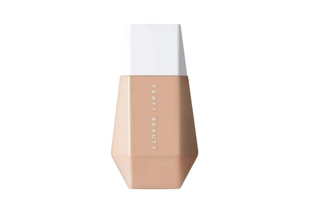 Fenty Beauty Eaze drop tekući puder