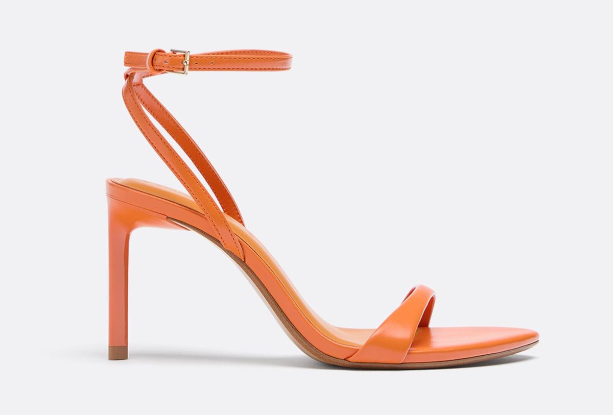 Stradivarius, 29,99 eura