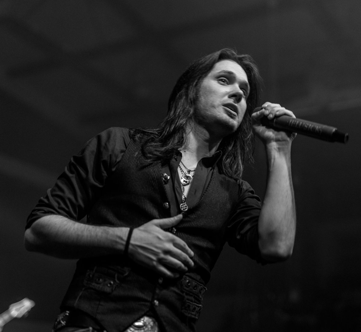 Dino Jelusić
