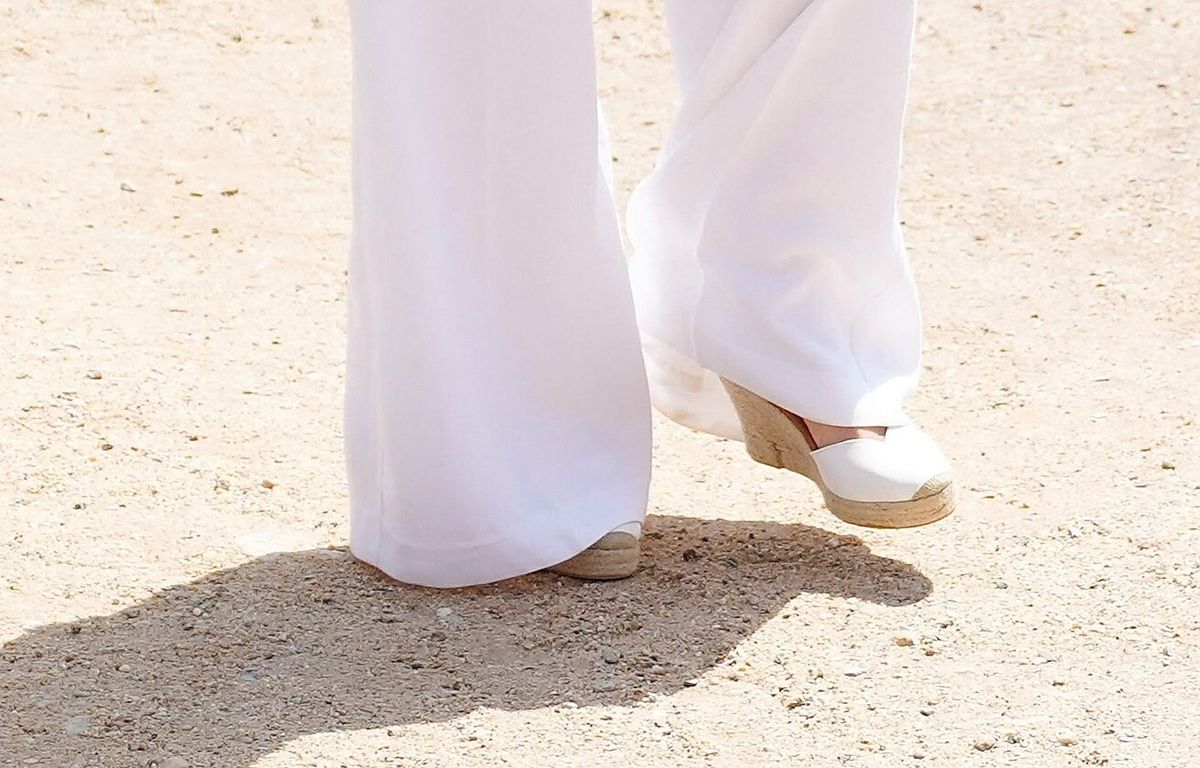Princeza je nosila bijele espadrile