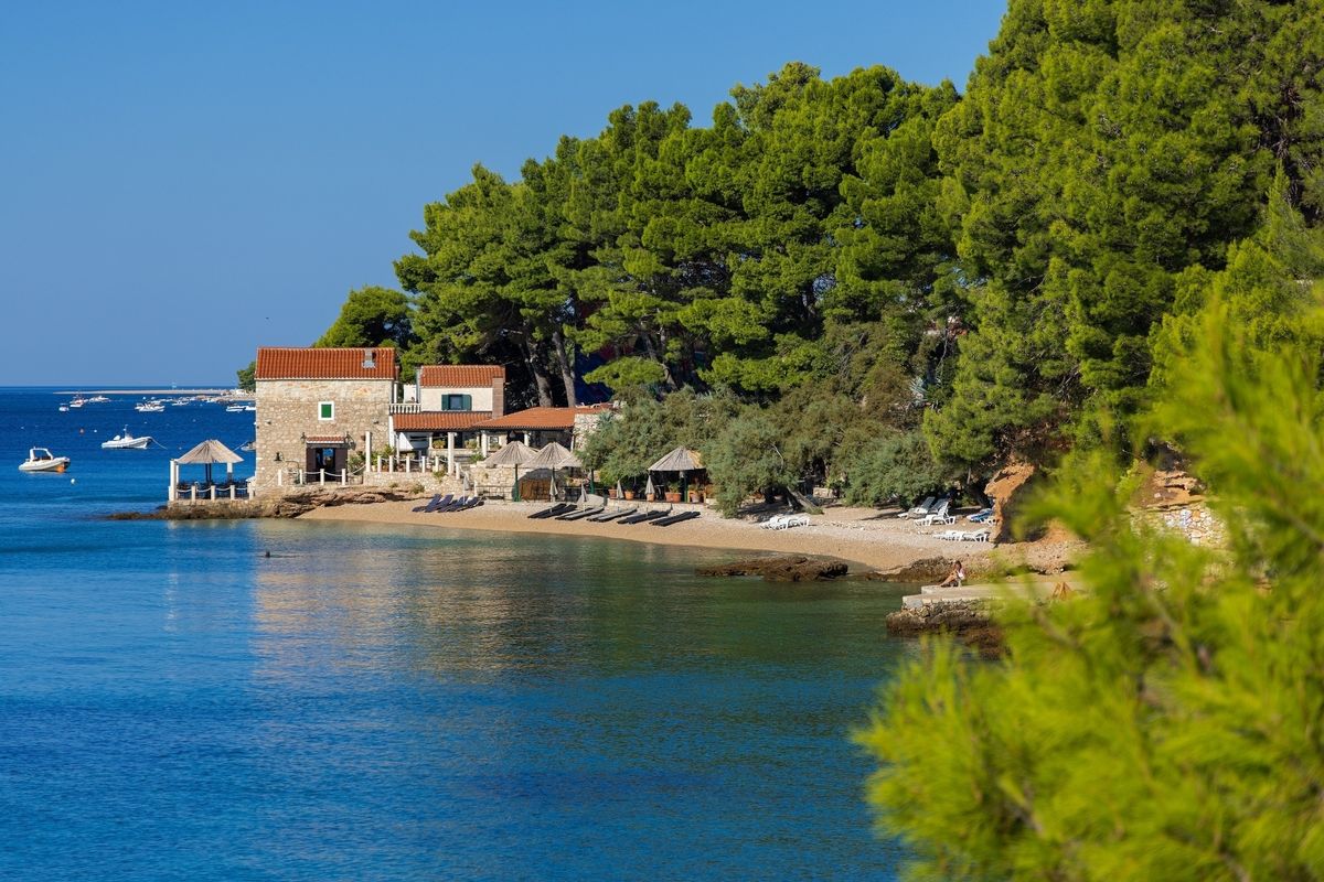 Plaža Kotlina na Braču