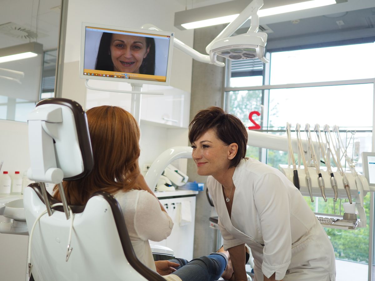 Mirela s dr. med. dent. Majom Jagodić-Štimac