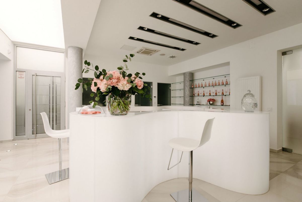 Zagrebački salon ljepote No. 26 Beauty Lounge klijentima nudi usluge uz uz kavu, čaj ili džin limunadu za potpuno opuštanje - 9