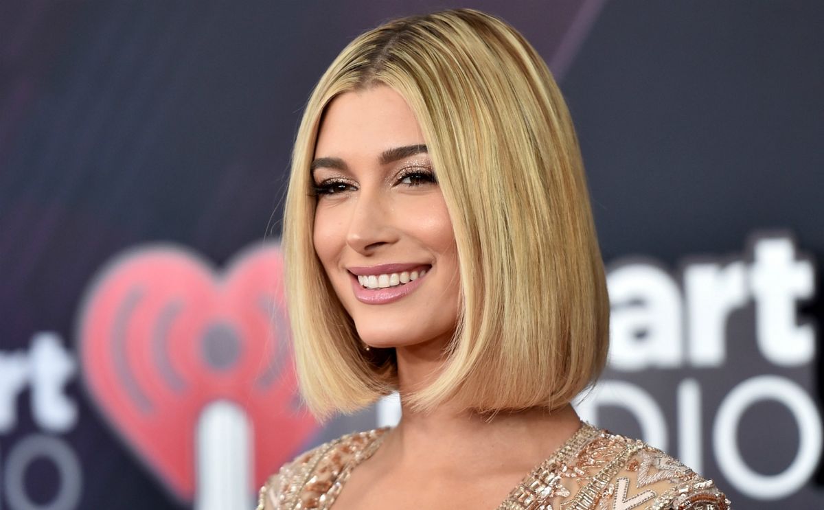 Hailey Baldwin - uglađen produljeni bob