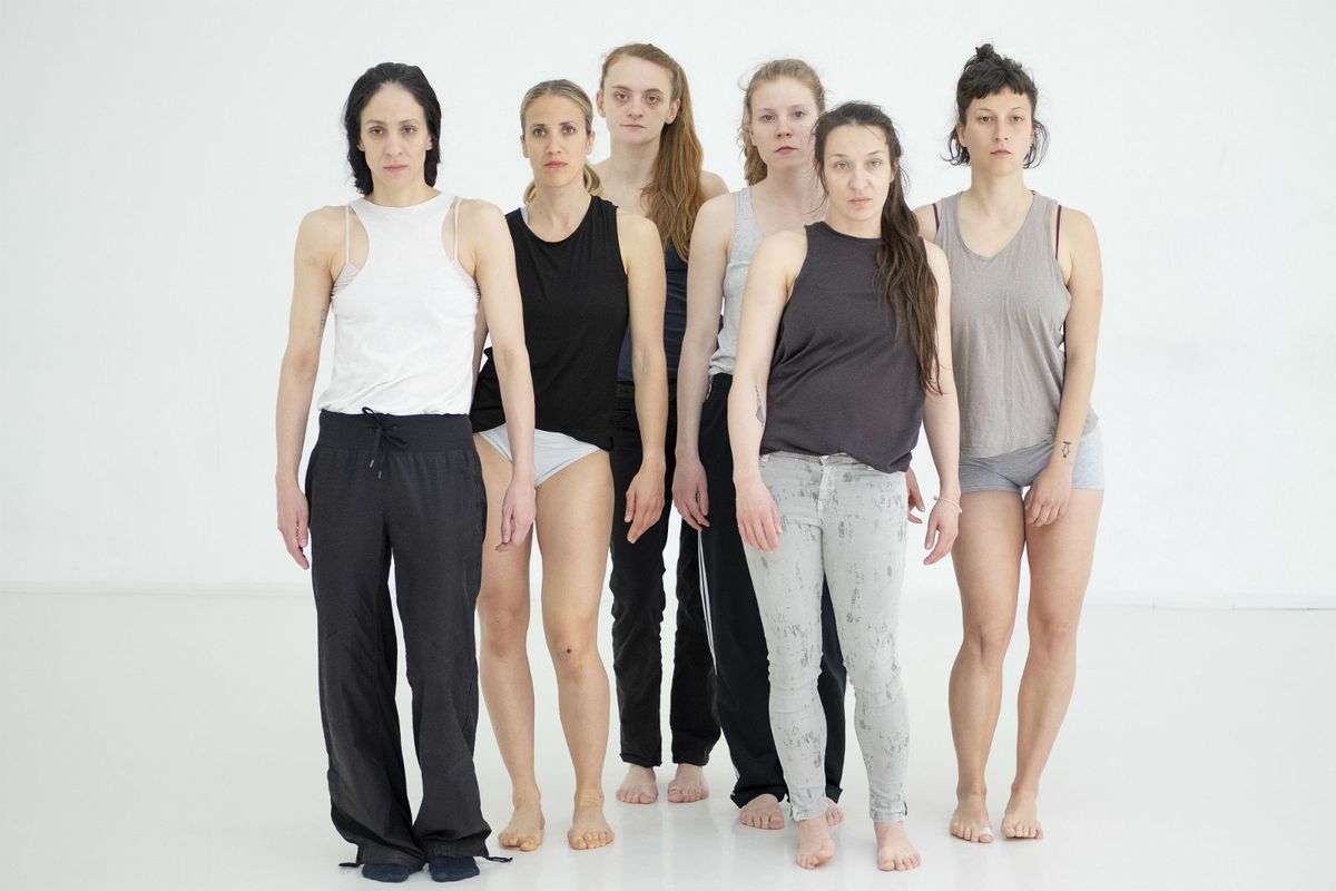 Prizori iz predstave \'Conversation pieces\' - 1