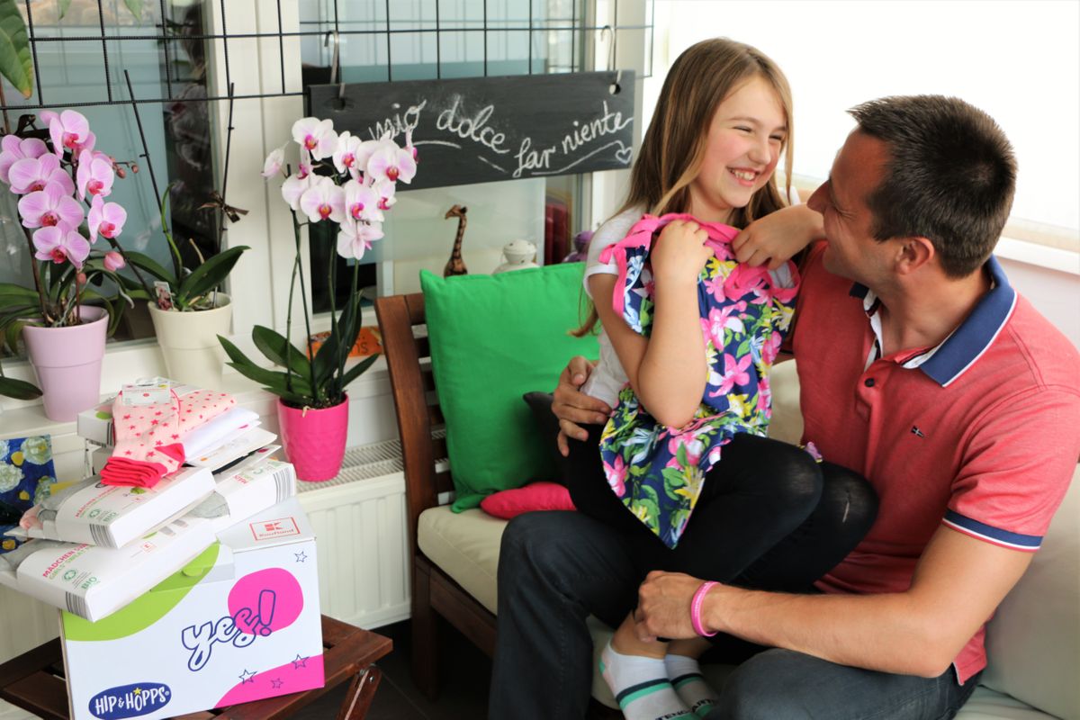 Bruno Šimleša s kćeri