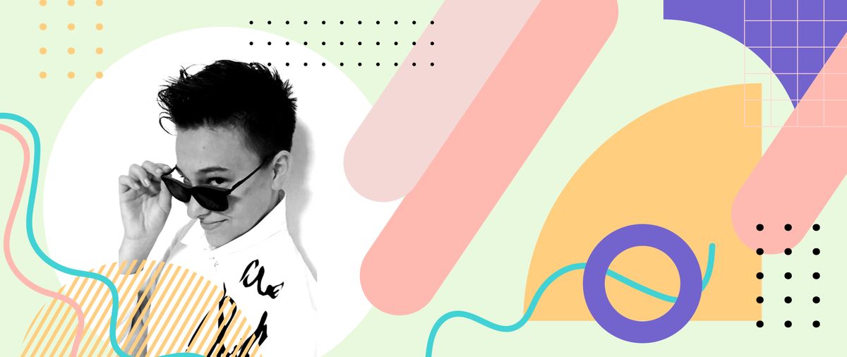 Talentirana umjetnica Ana koja kombinira tehnike