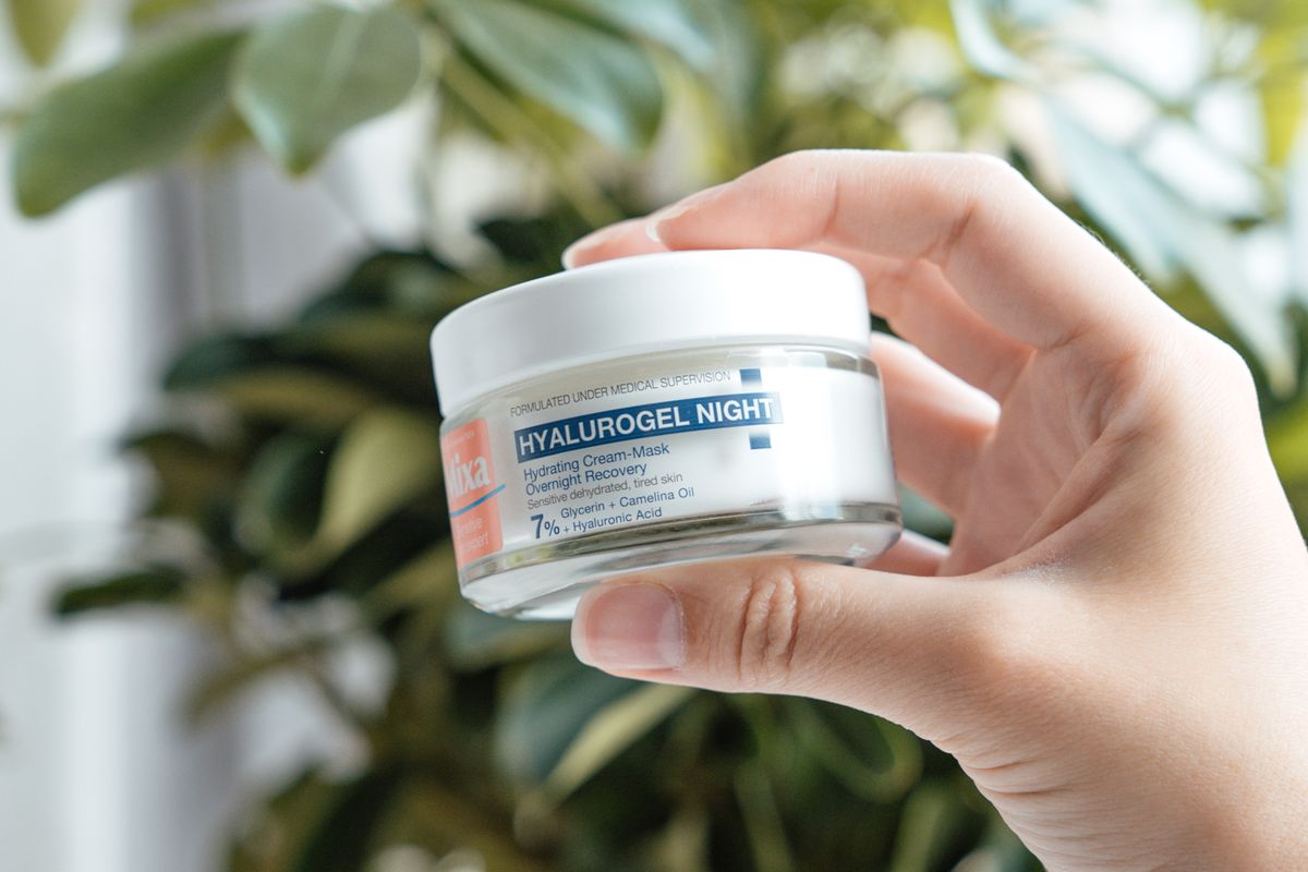 Mixa Hyalurogel Night noćna krema i maska za lice