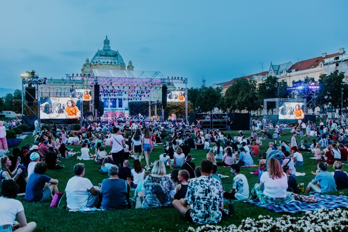 Klasika pod vedrim nebom!