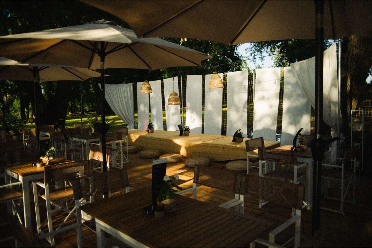 Dnevni boravak na rijeci