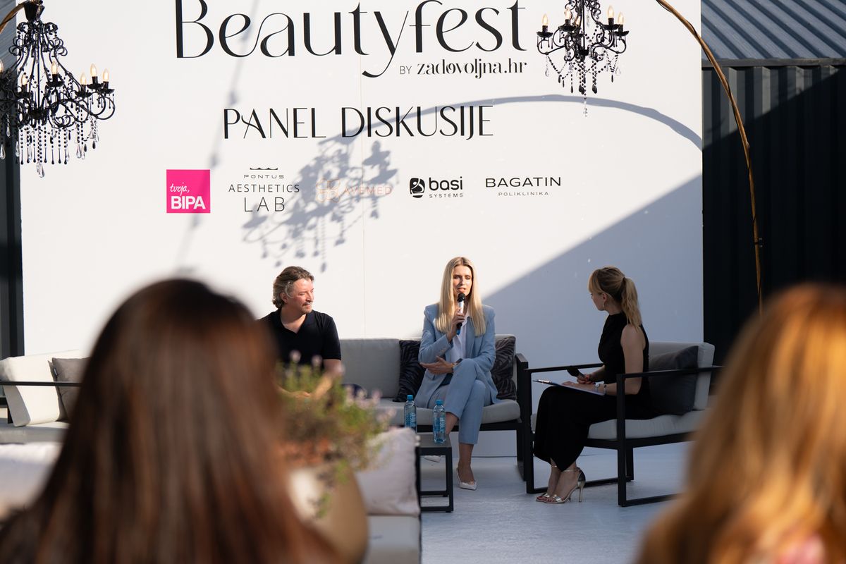 Panel ‘Ljepota po narudžbi: Tko nam piše pravila o tome kako trebamo izgledati?’