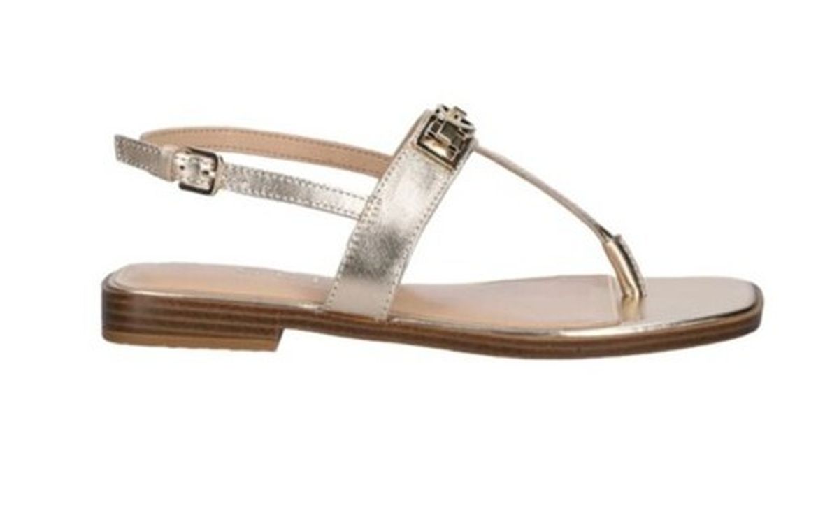 Guess (Fashion&Friends), 115 eura