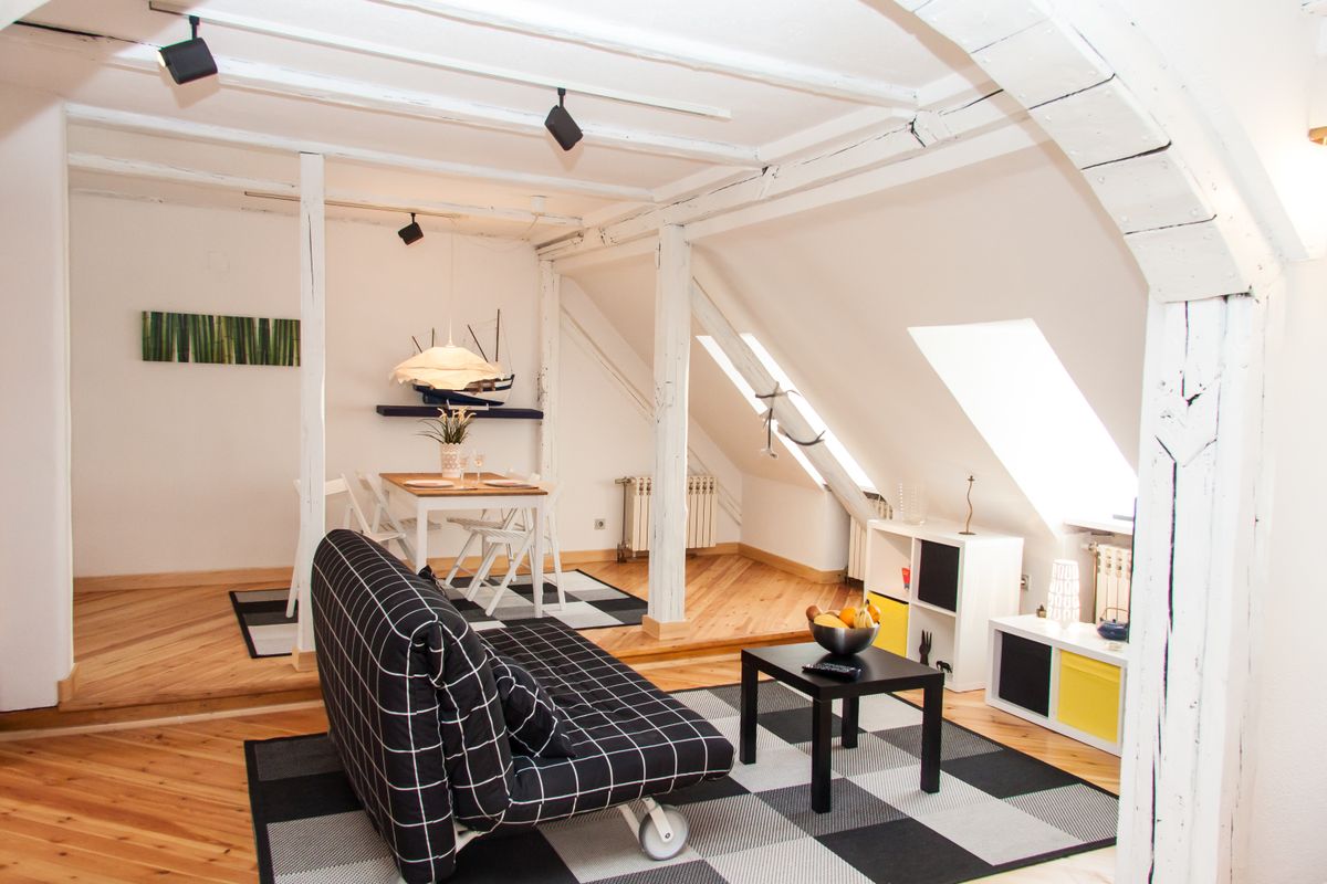 Stan u potkrovlju - 5