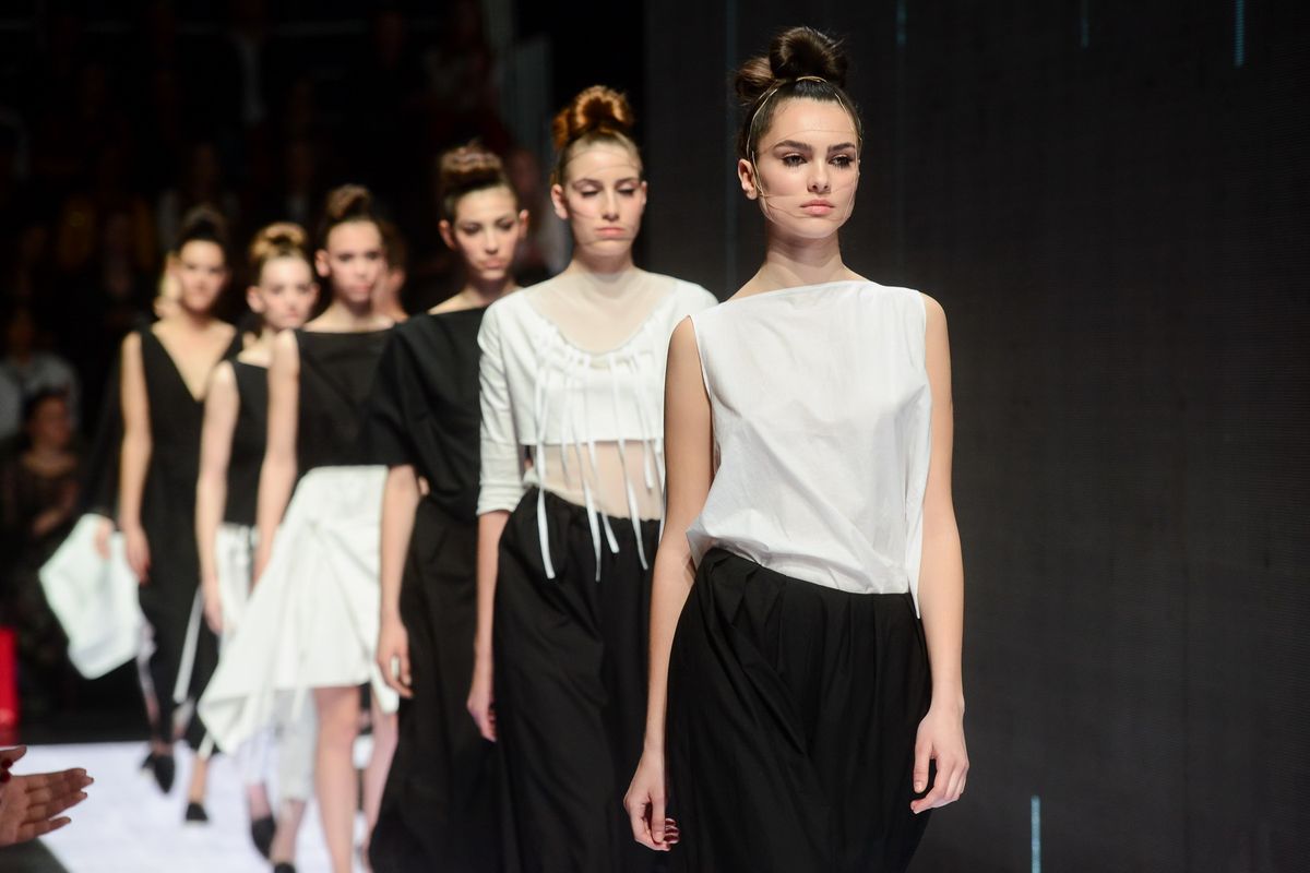 Revija Morane Krklec