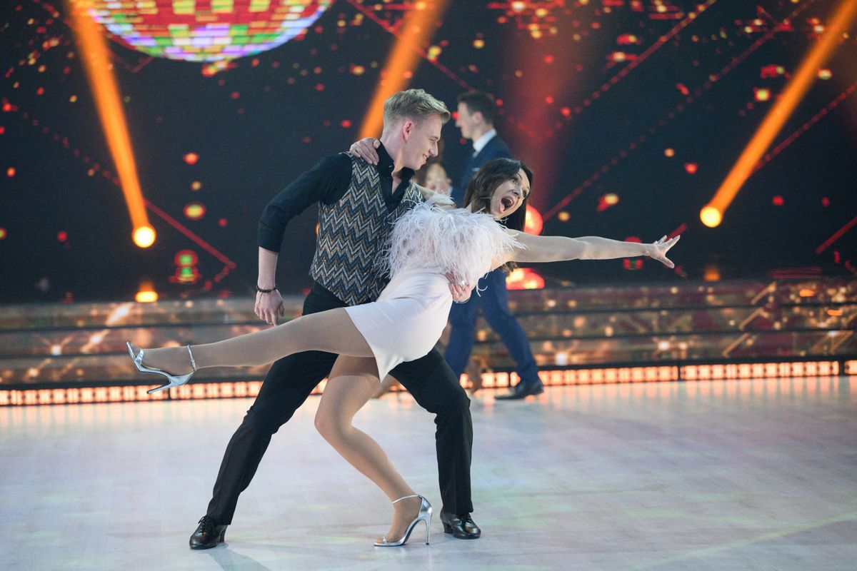 Emilija Kokić natječe se u showu 'Ples sa zvijezdama' sa svojim mentorom Patrikom Seretinom - 1