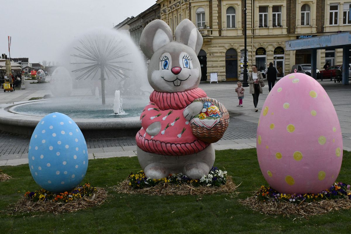 Središte Slavonskog Broda pretvoreno je u malo uskrsno carstvo - 4