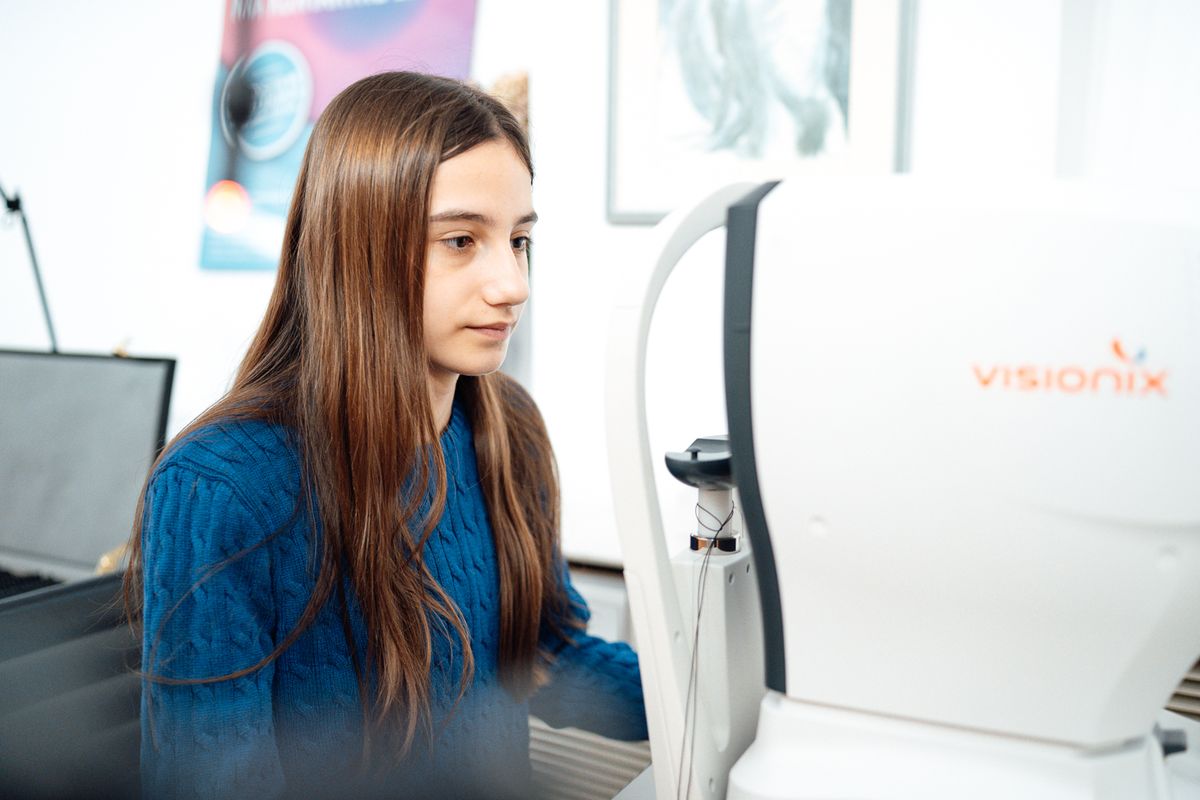 Djeca trebaju ići oftalmologu kako bi provjerila vid