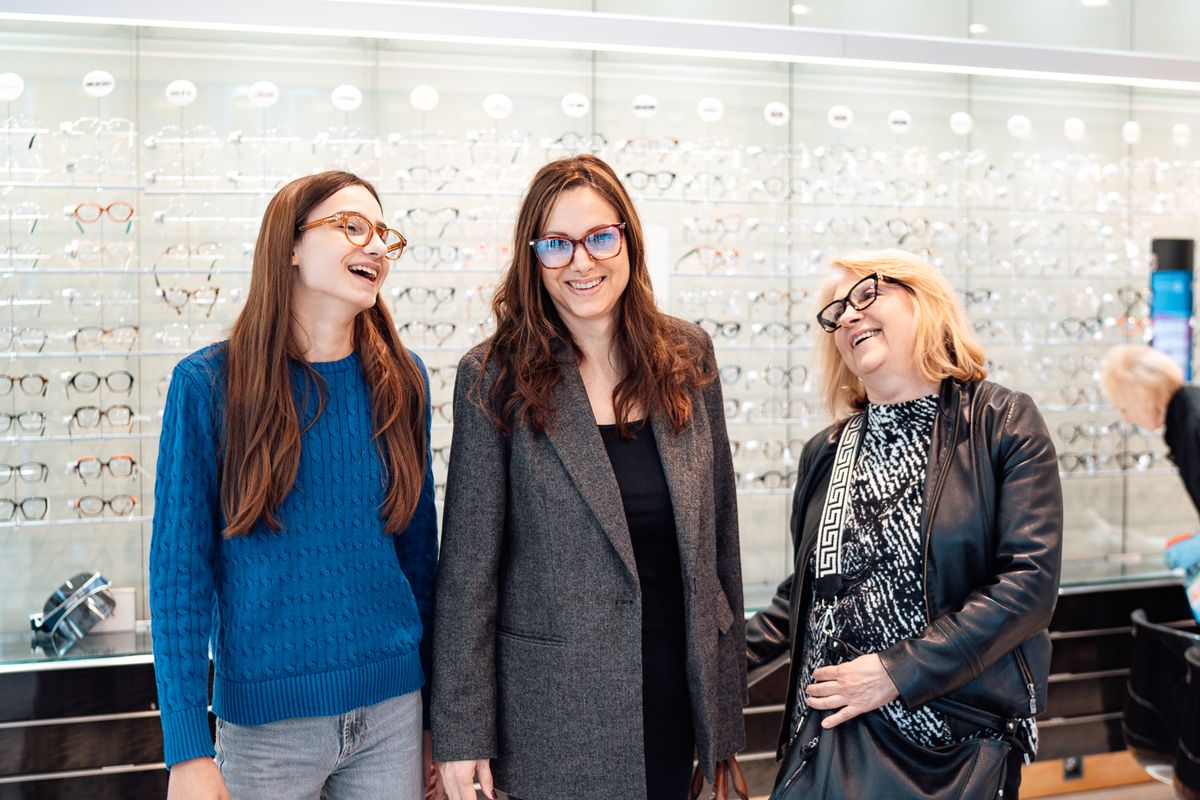 Tri generacije s tri različita problema s vidom