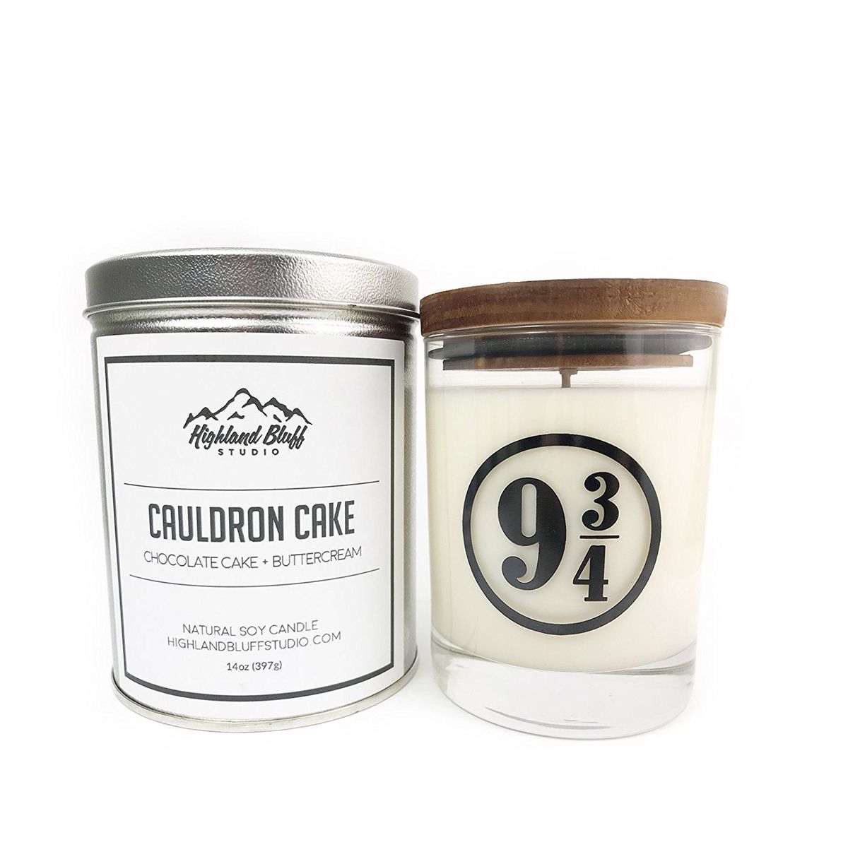 Svijeća \'Cauldran cake\' pruža miris čokoaldne torte i kreme za kolače