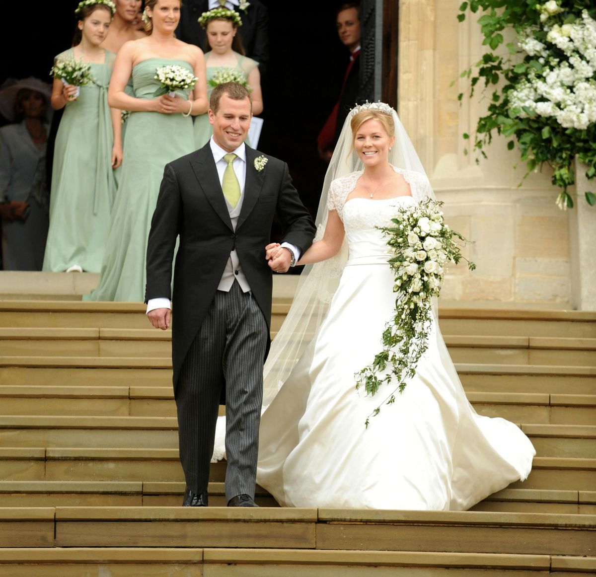 Autumn Kelly u vjenčanici Sassi Holford