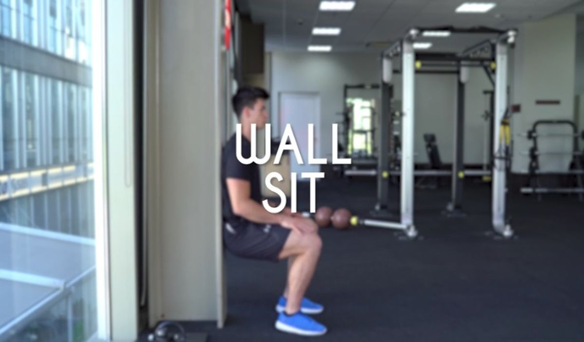 Wall sit