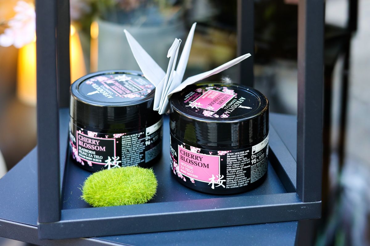 Afrodita nova kolekcija 100% SPA Cherry Blossom
