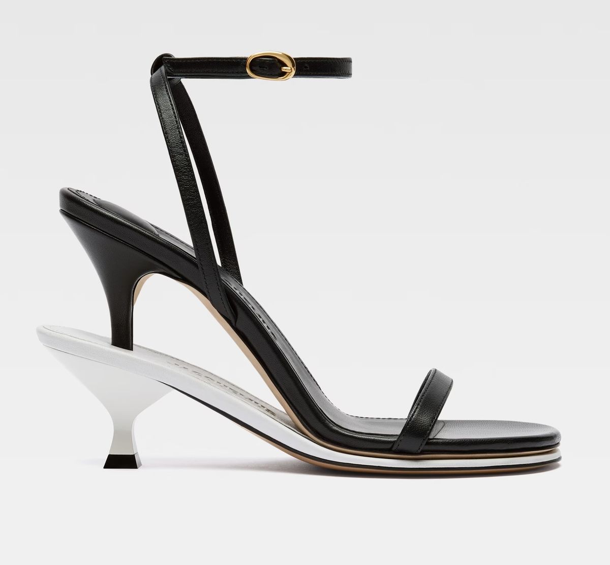 Duple štikle brenda Jacquemus iz kolekcije Les Sculptures