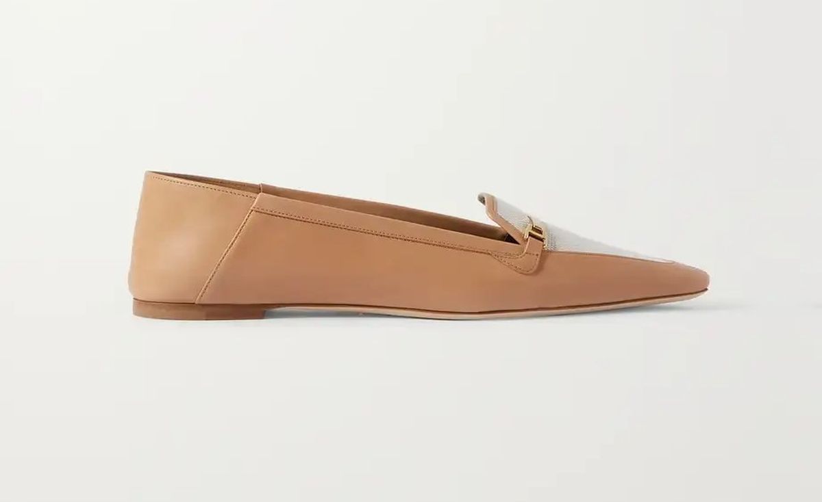 Saint Laurent mokasinke, 965 eura