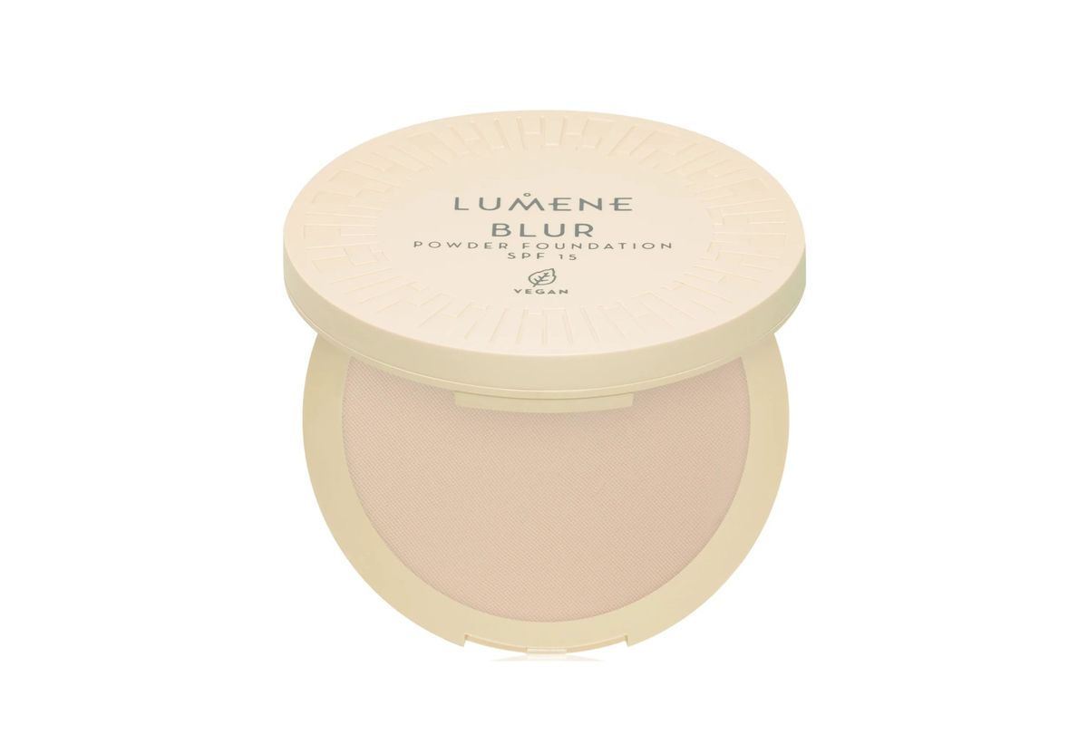 Lumene Blur Longwear puder u kamenu, 17,25 eura