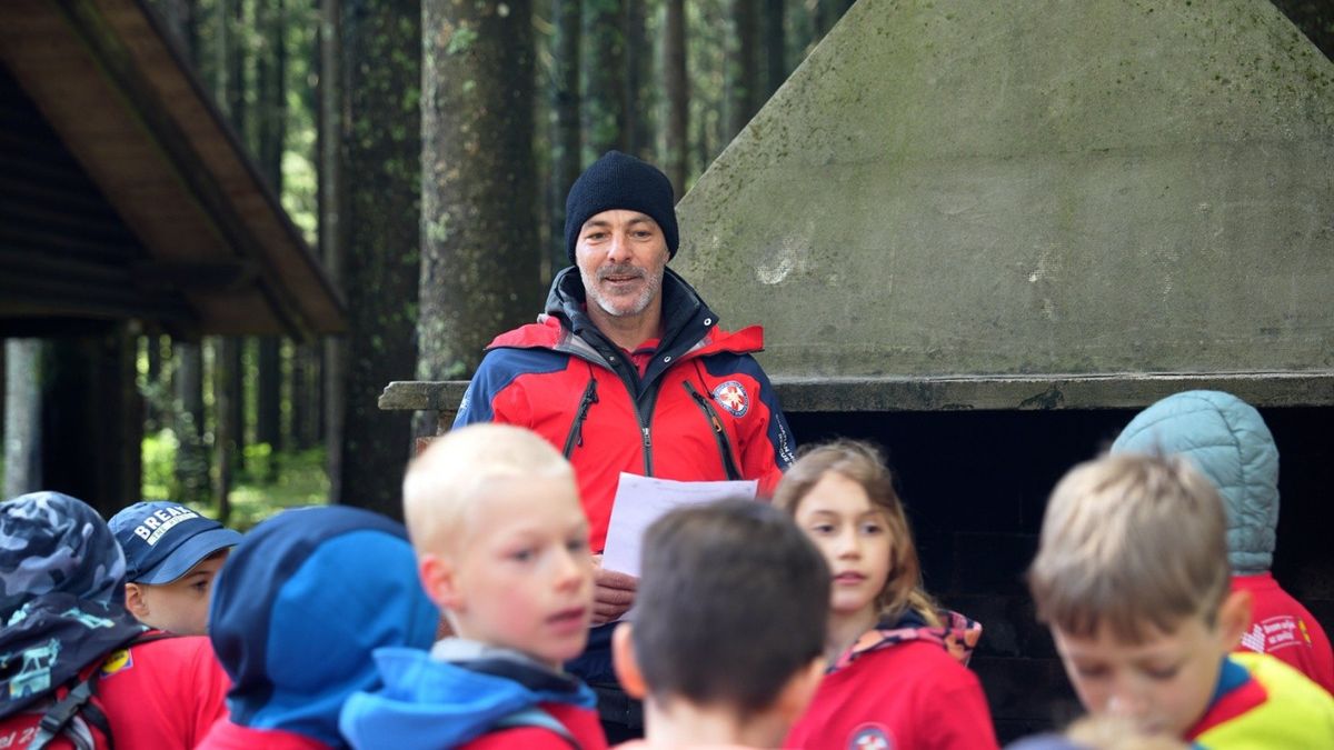 HGSS-ovac Jadran Kapović s Malim herojima